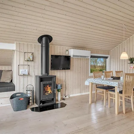 Antero - 500m To The Fjord By Interhome 度假居 Spottrup